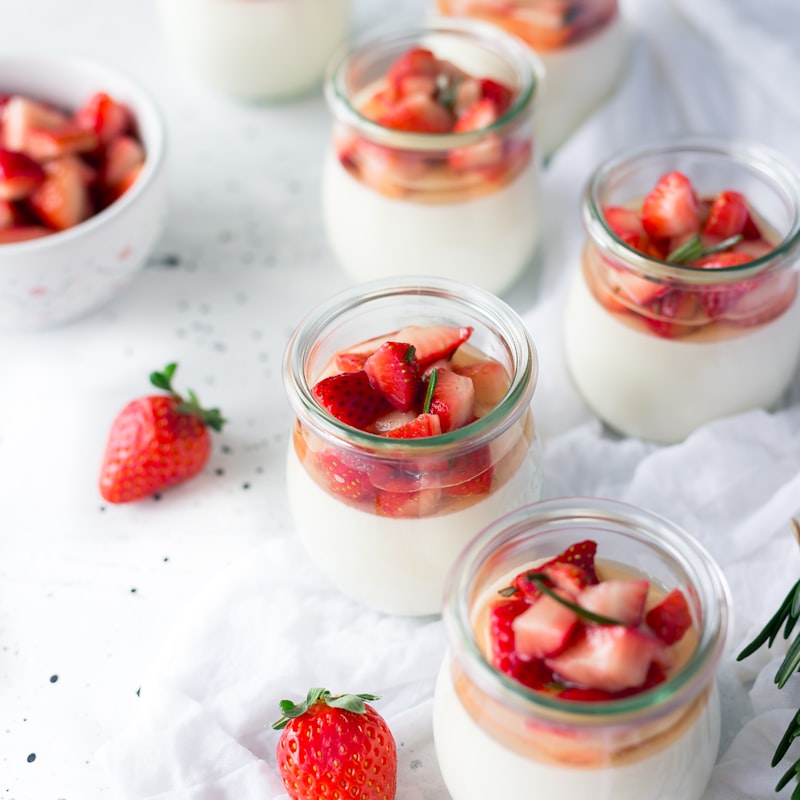 Tatlı sunumu — Pastry Chef Mert Aydın